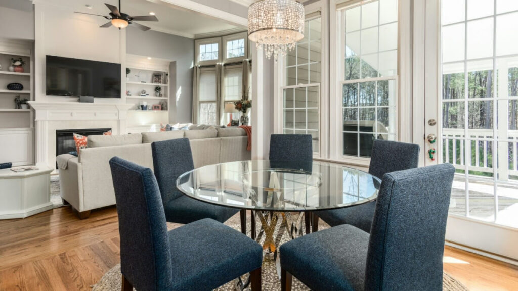 Room with a table and chairs